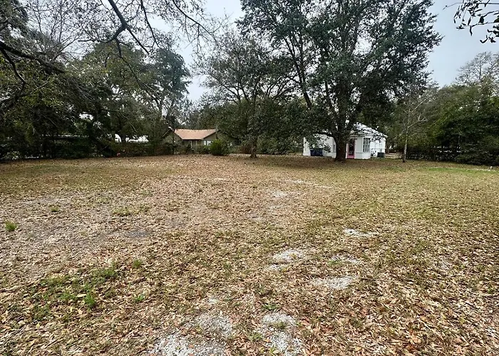 Pet Friendly Retreat Fenced Yard Holiday home *