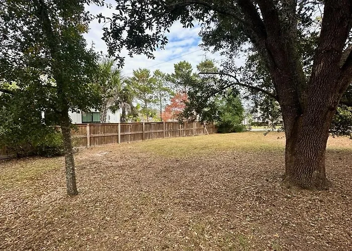 Pet Friendly Retreat Fenced Yard Holiday home